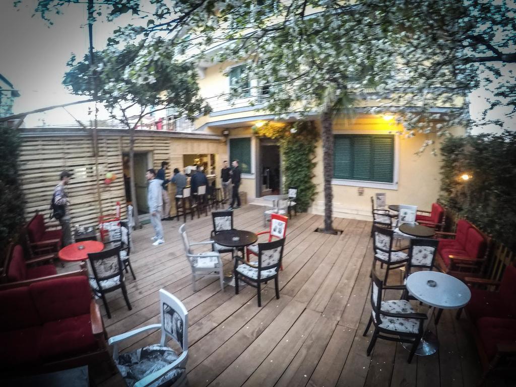 Arka Hostel Шкодер Екстер'єр фото