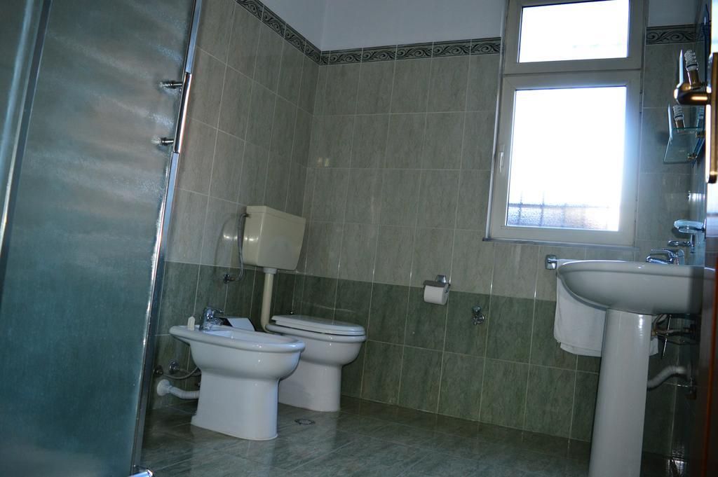 Arka Hostel Шкодер Екстер'єр фото