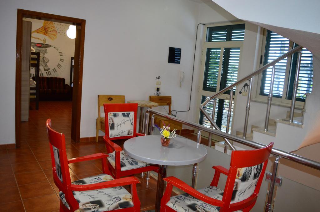 Arka Hostel Шкодер Екстер'єр фото
